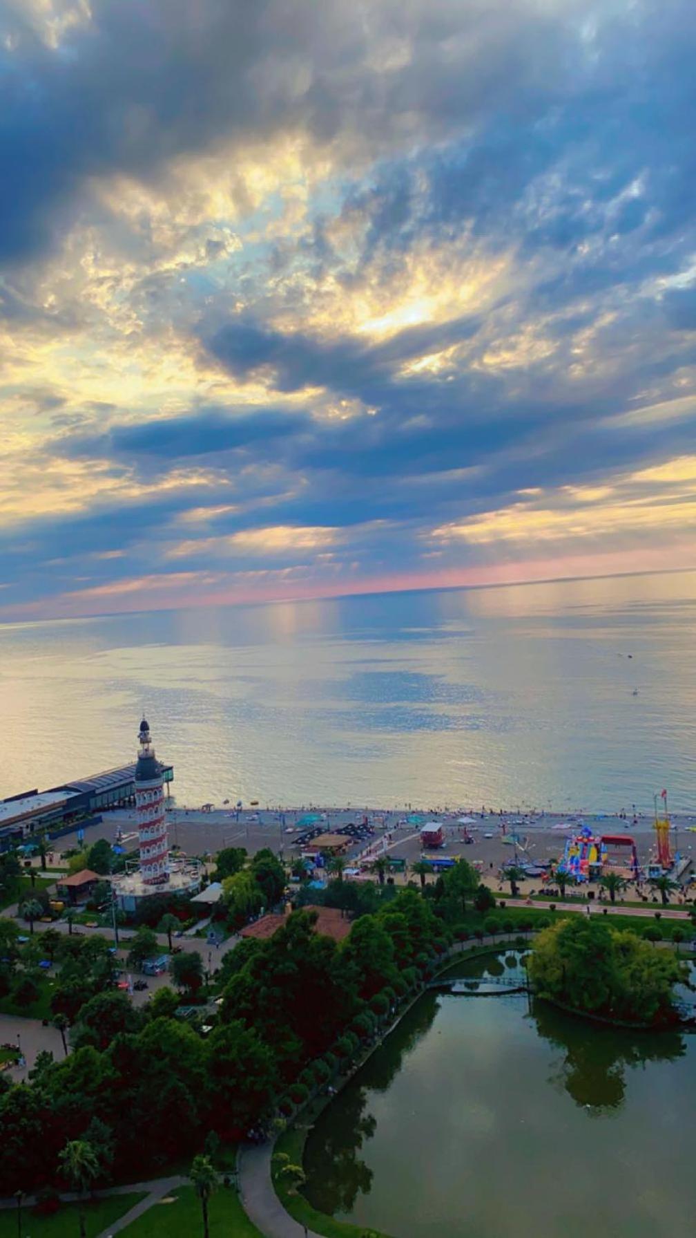 Апартаменты С Видом На Море Twin Towers Batumi, Orbi City Exterior foto
